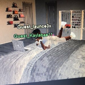 Meet your Posher, Laurence